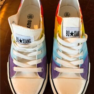 Unisex BU*XIANG Hand painted Rainbow Canvas Sneakers - Multicolor